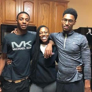 Meet your Posher, Te'anna